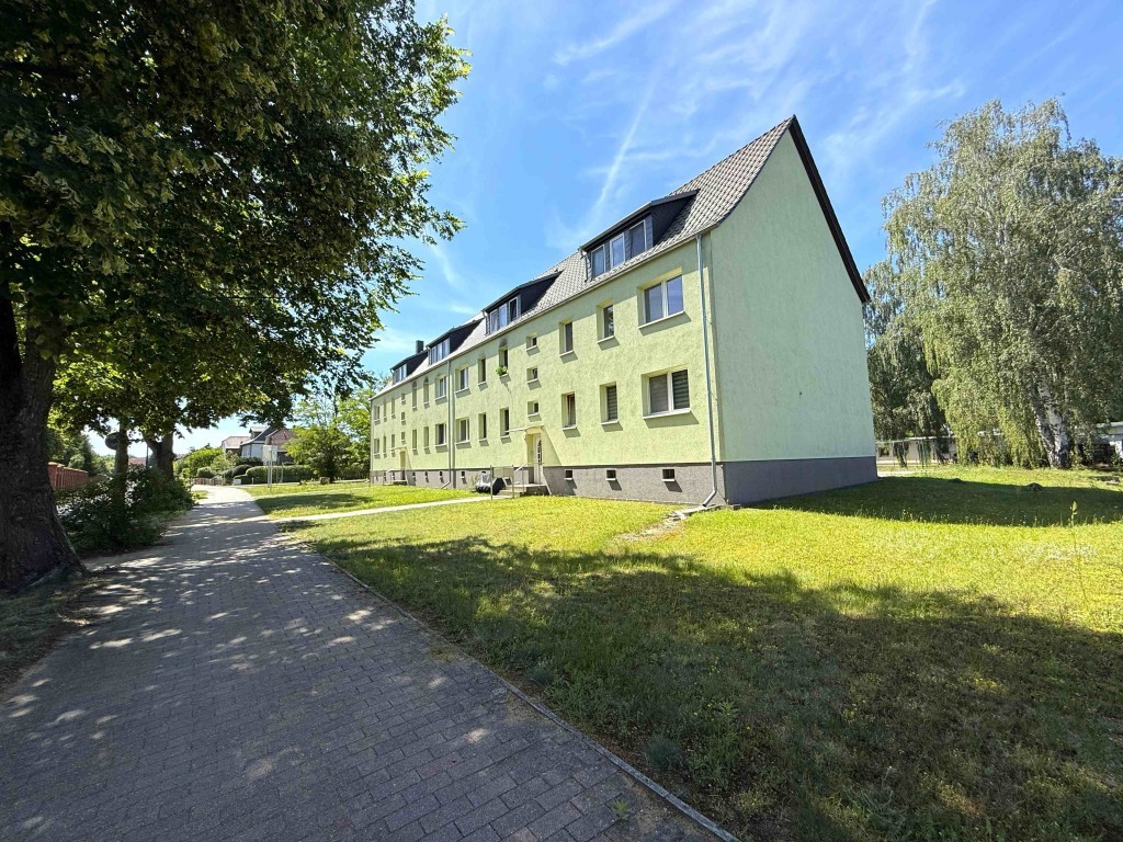 Straßenansicht