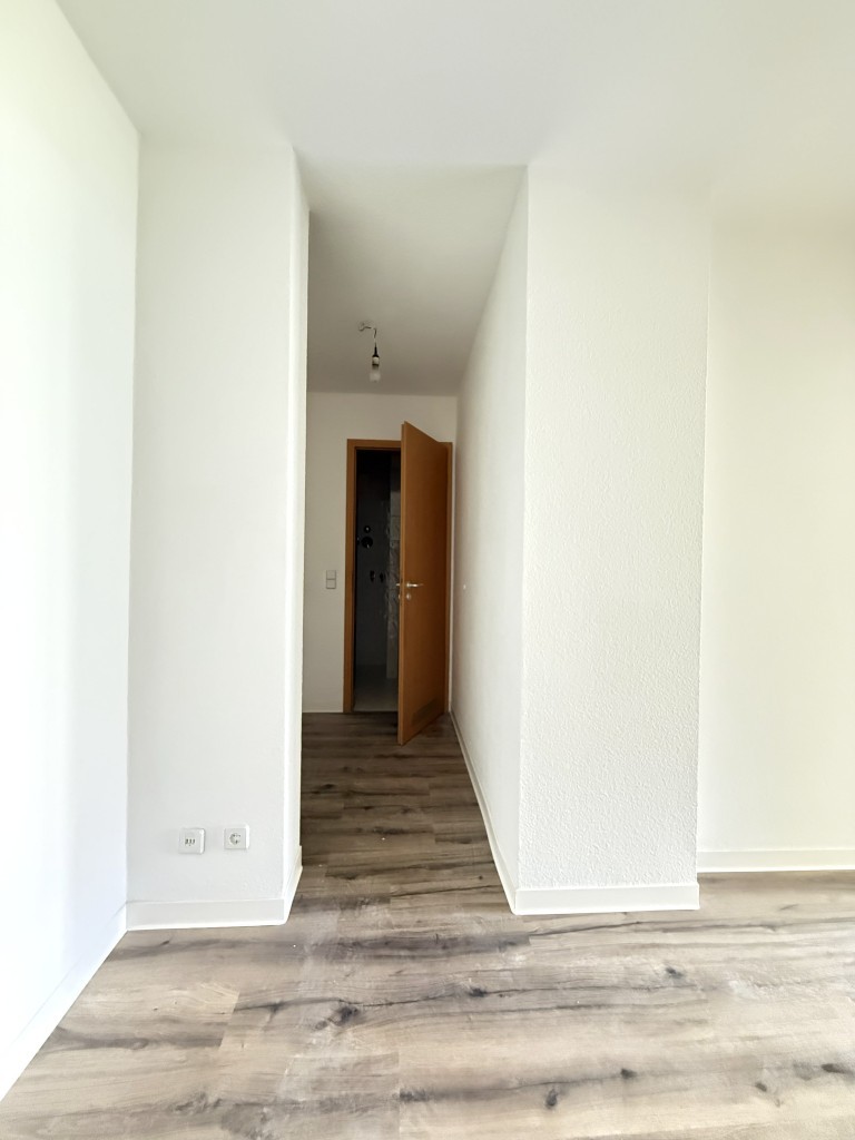 Diele / Zuwegung Bad